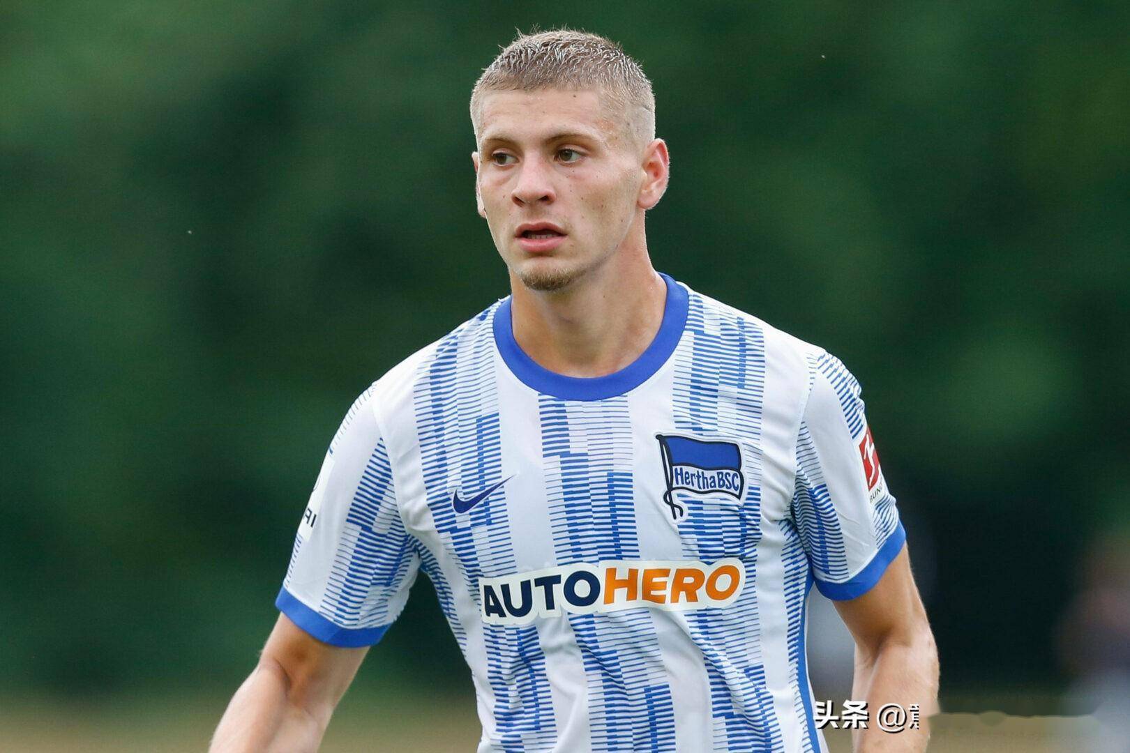 包含柏林赫塔遭遇连败,保级形势岌岌可危的词条 包含柏林赫塔遭遇连败,保级形势岌岌可危的词条