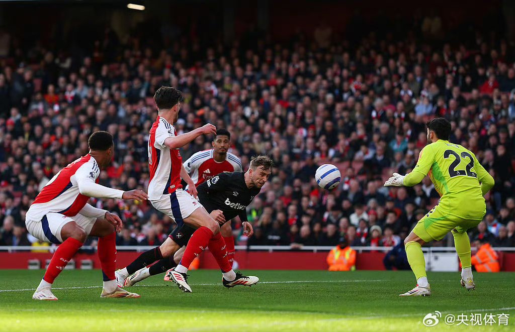 爱游戏登录入口-英格兰球员团结一致，卢森堡队惨败,实力悬殊导致的比赛结果显现无疑的简单介绍