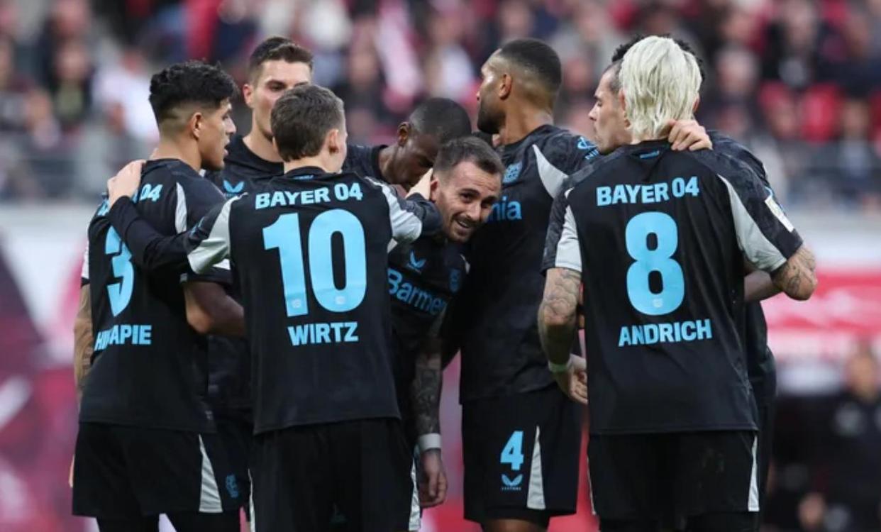 沙尔克遭遇意外失利,德甲榜首位置动摇的简单介绍 沙尔克遭遇意外失利,德甲榜首位置动摇的简单介绍