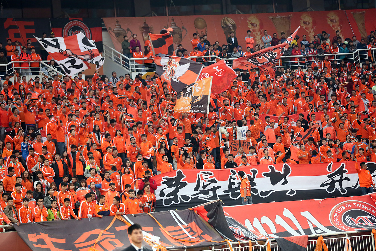 激烈竞争,球队团结一致,向胜利前进的简单介绍 激烈竞争,球队团结一致,向胜利前进的简单介绍