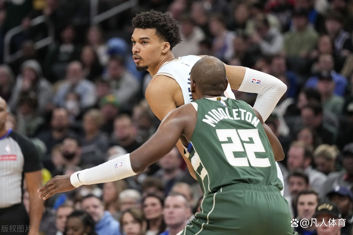 雄鹿大胜马刺,稳固西部次席位置的简单介绍 雄鹿大胜马刺,稳固西部次席位置的简单介绍