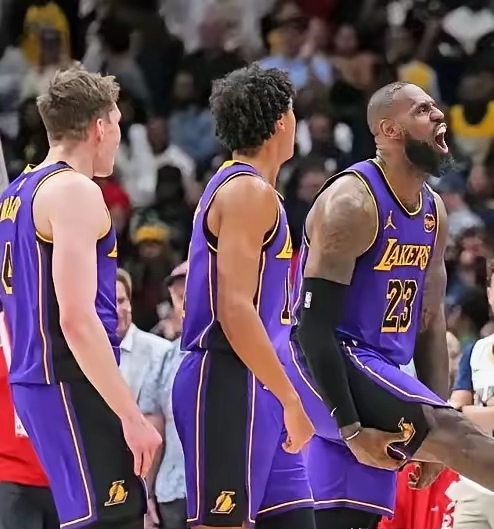 湖人队继续压制对手,豪取连胜 湖人队继续压制对手,豪取连胜