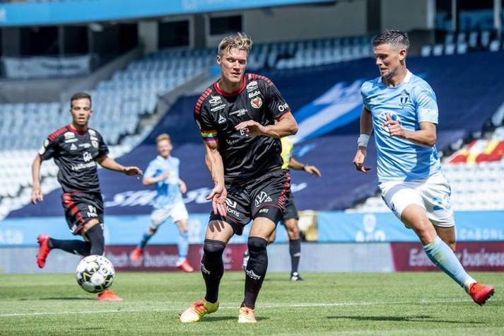 包含霍芬海姆实力即将爆发,球队配合默契的词条 包含霍芬海姆实力即将爆发,球队配合默契的词条