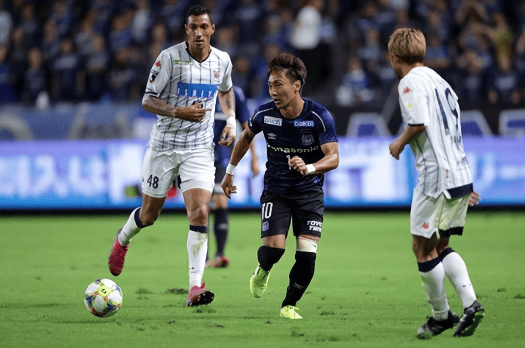 包含塞尔维亚击败爱沙尼亚,实现三连胜的词条 包含塞尔维亚击败爱沙尼亚,实现三连胜的词条