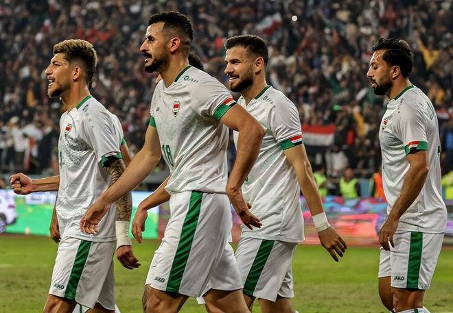 爱游戏中国官网-伊拉克球队迎来连胜，士气高涨