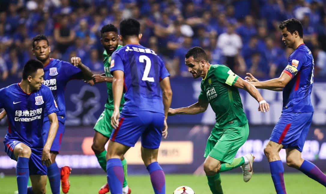 爱游戏官网-国安客场击败富德，保持连胜状态，亚冠资格紧握