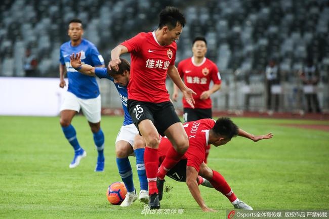 爱游戏中国官网-包含大连一方客场大胜深圳佳兆业，士气大振的词条
