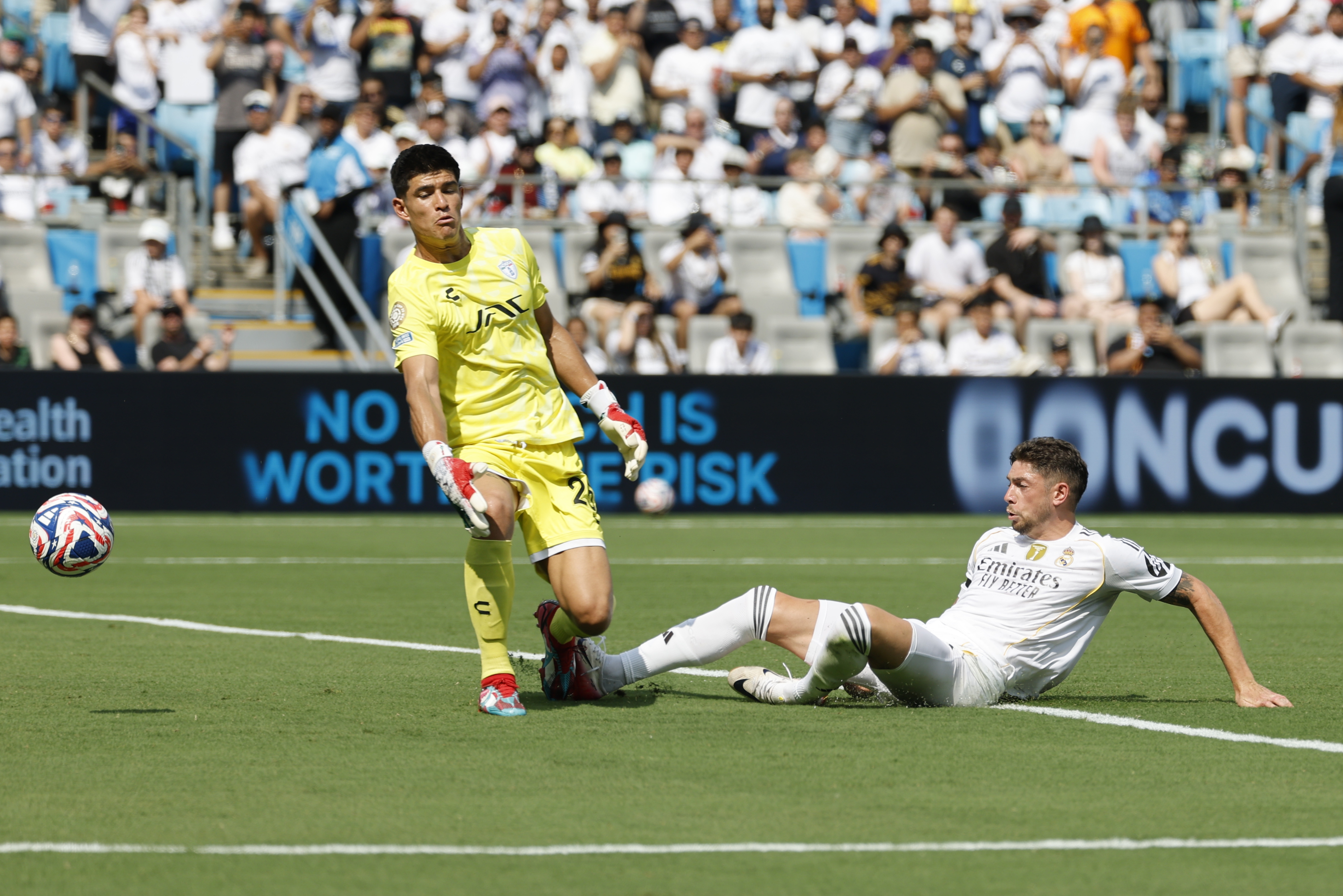 爱游戏体育官网-足球场上的顶级对决引起无数关注！