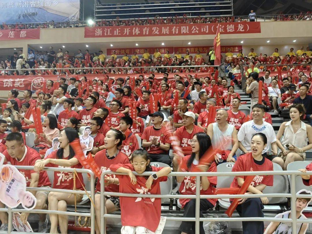 爱游戏app-独特比赛风格，吸引众多球迷的简单介绍