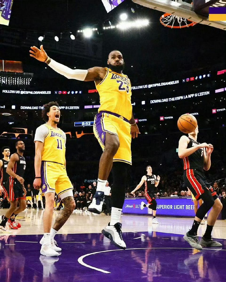 包含湖人惊险击败热火,稳守东部前四的词条 包含湖人惊险击败热火,稳守东部前四的词条