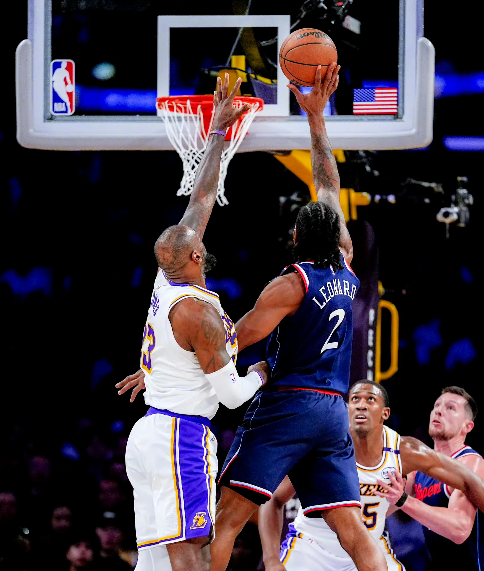 关于步行者主场击败快船,沃伦高效砍下得分的信息 关于步行者主场击败快船,沃伦高效砍下得分的信息